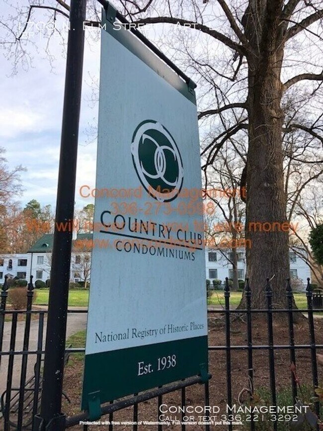 Foto del edificio - 1700 N Elm St