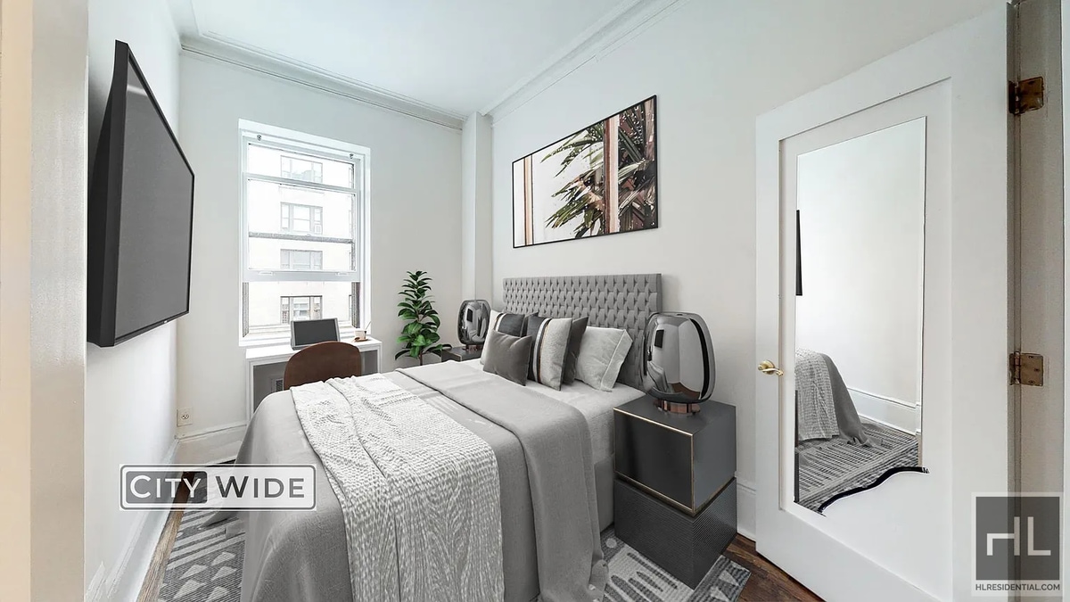Primary Photo - MADISON AVENUE