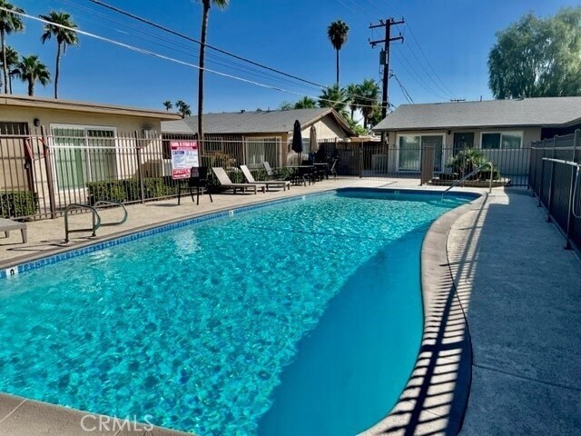 Foto del edificio - 686 E Cottonwood Rd