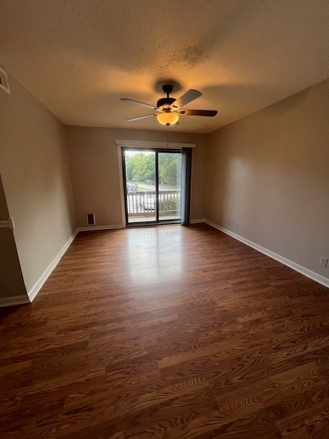 Photo - 143 Brooke Castle Dr House