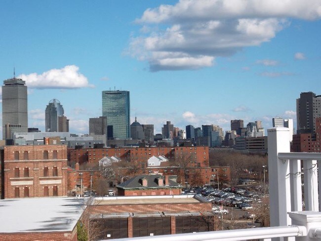Foto del edificio - 1475 Tremont St