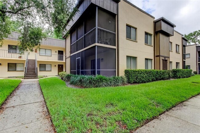 Foto del edificio - 11720 Raintree Dr