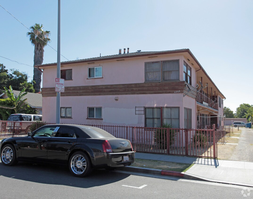 6060 Fishburn Ave, Huntington Park, CA 90255 Apartments in Huntington
