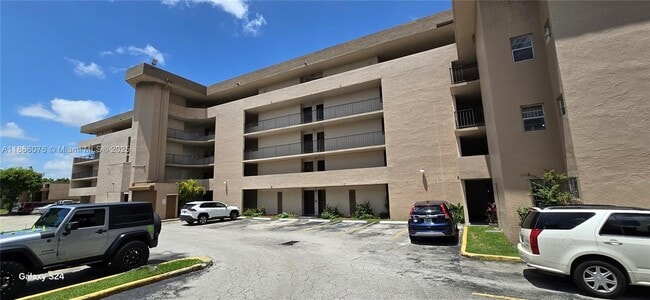 Building Photo - 816 NW 87th Ave