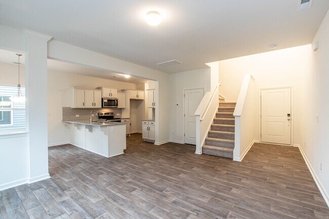 Building Photo - 14082 Clayborn St
