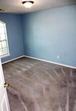 Building Photo - 18022 Still Springs Ct