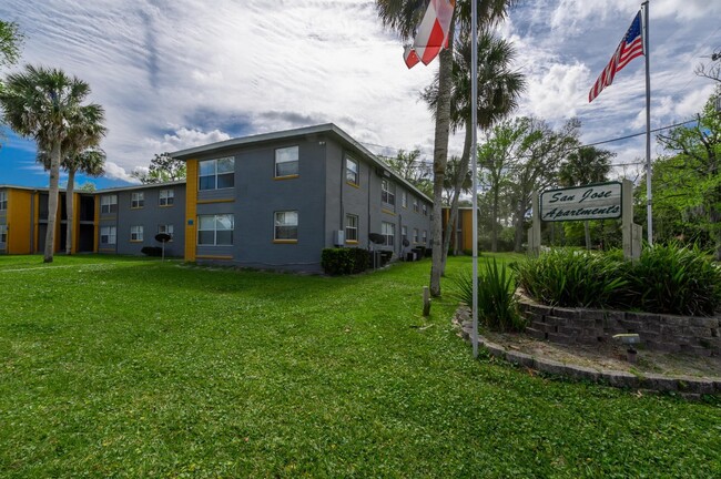 Building Photo - 7026 Ponce De Leon Ave