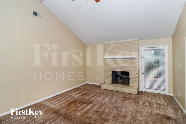 Building Photo - 5722 Lambrook Ct