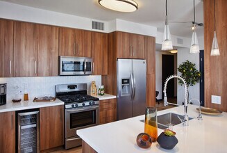 Building Photo - Instrata Little Italy