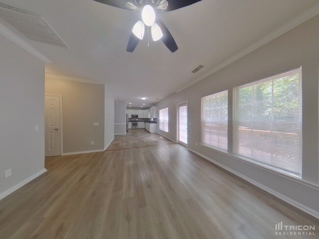 Building Photo - 175 Walmsley Pl