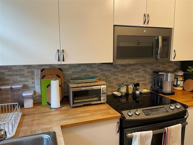 Foto del edificio - 497 1st St S