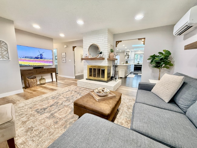 Photo - 14355 SW 114th Ave House