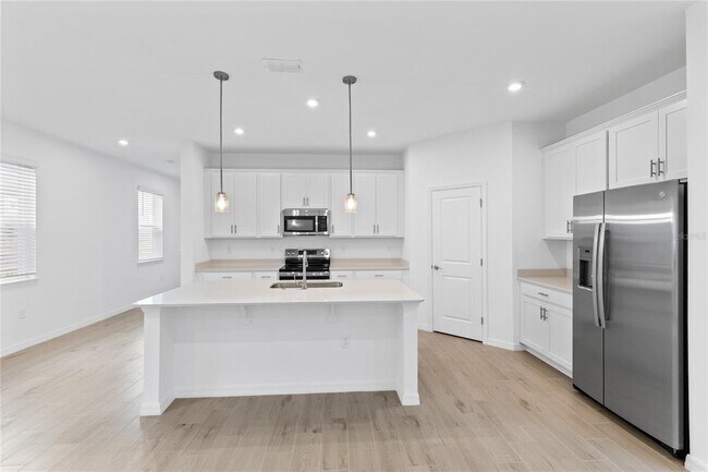 Foto del edificio - 5746 Stockade Blvd
