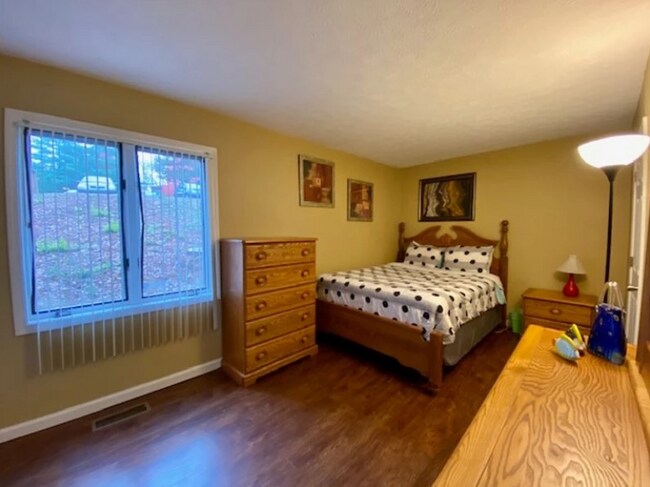 Foto del edificio - 9578 S Lake Ridge Dr