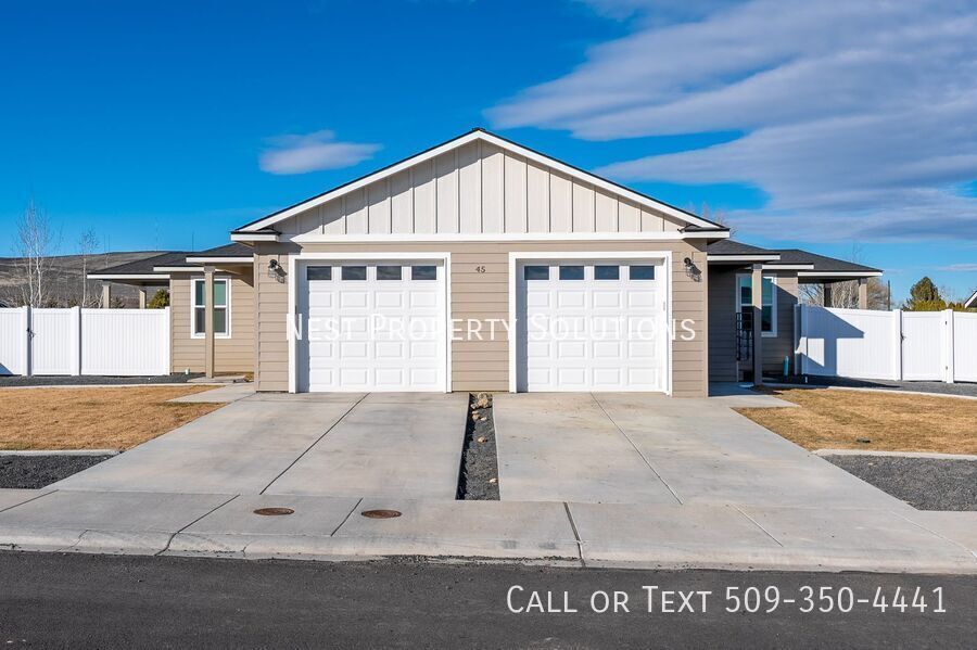 Primary Photo - Brand New 3 Bed, 2 Bath Duplex for Rent!