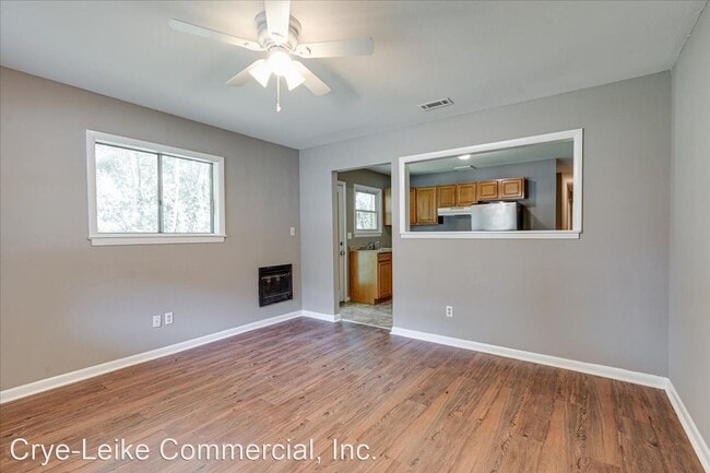 Building Photo - 2 br, 1 bath House - 953 E 5th St.