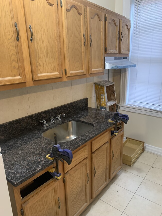Foto del edificio - 3117 Crescent St
