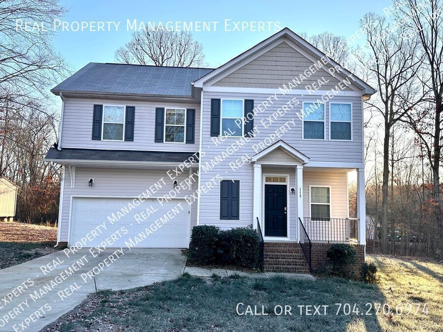 Primary Photo - Spacious 4BR/2.5BA House in Statesville, NC!