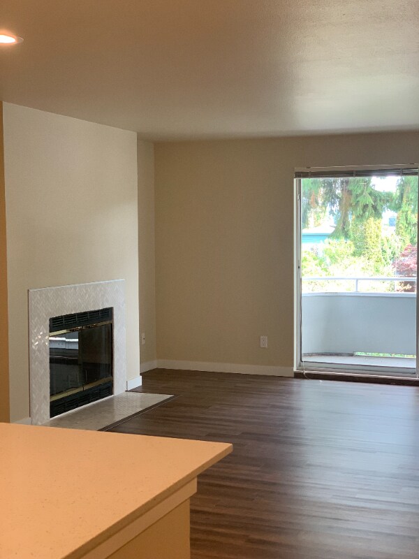 Foto del edificio - 7750 15th Ave NE