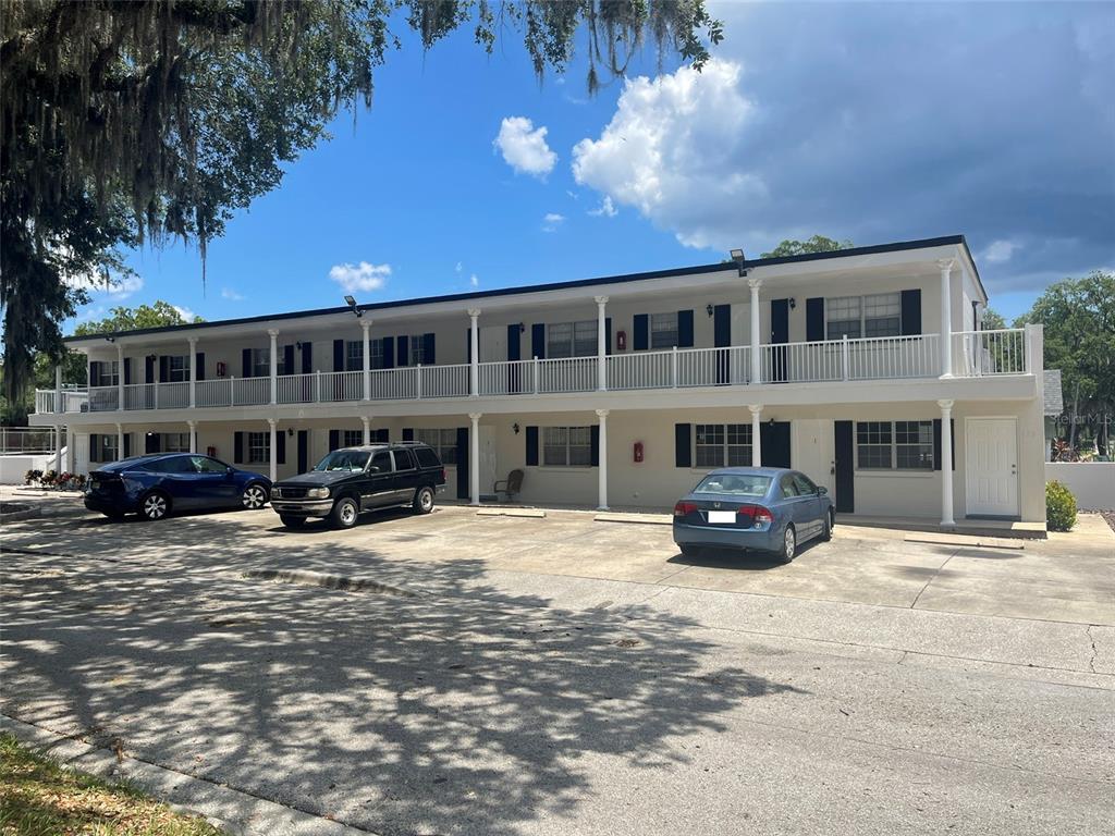 Primary Photo - 420 S Palmetto St