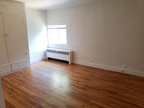Foto del edificio - 1611 W 12th St