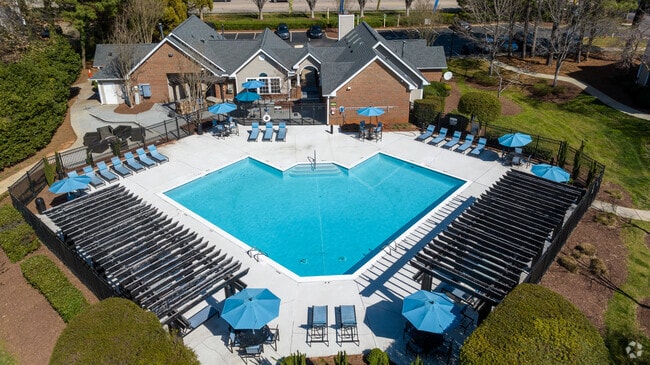 Building Photo - Midtown Crossing