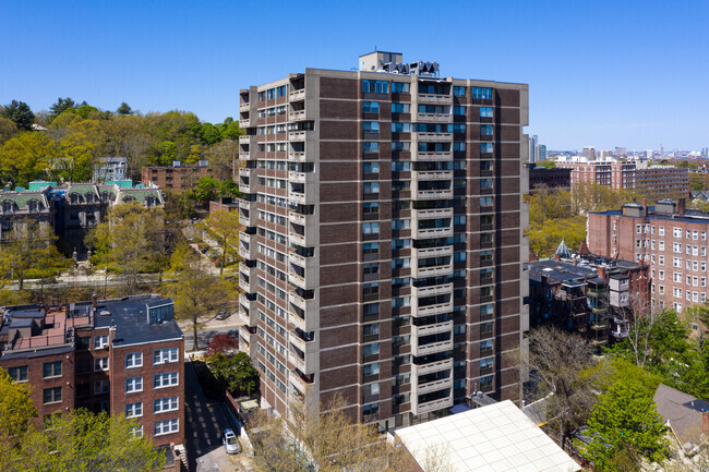 Foto del edificio - 1501 Beacon St