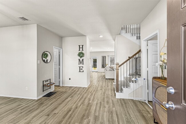 Building Photo - 6807 Verbena Blossom Trail