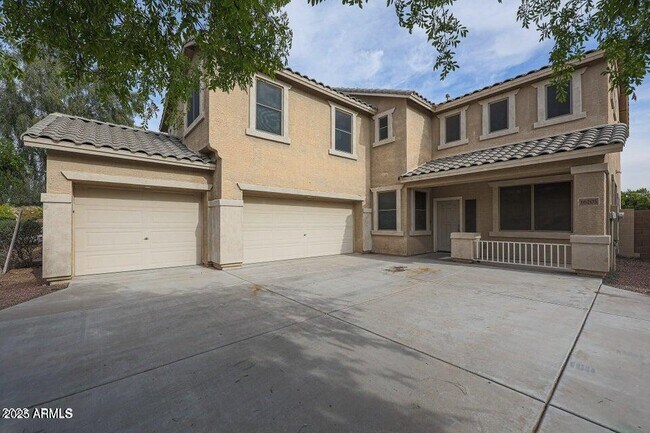 Foto del edificio - 16205 W Gibson Ln