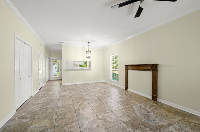 Building Photo - 5387 Rosedown Ct