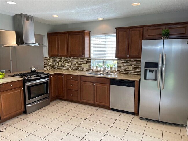 Building Photo - 5411 Honey Dew Terrace