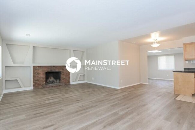 Foto del edificio - 3 Bedroom Pet-Friendly Home in DENVER, CO ...