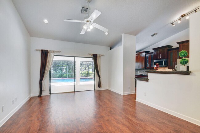 Foto del edificio - 2664 Yarmouth Dr