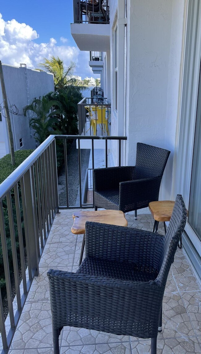 Foto del edificio - 301 Croton Ave