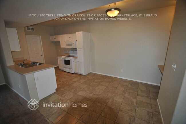Foto del edificio - 41410 Juniper St