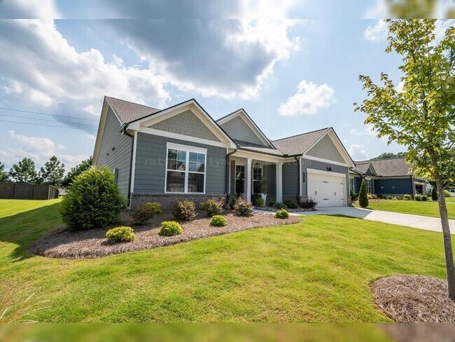 Building Photo - 729 Glenside Dr