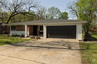 Building Photo - 2535 Santa Cruz Dr