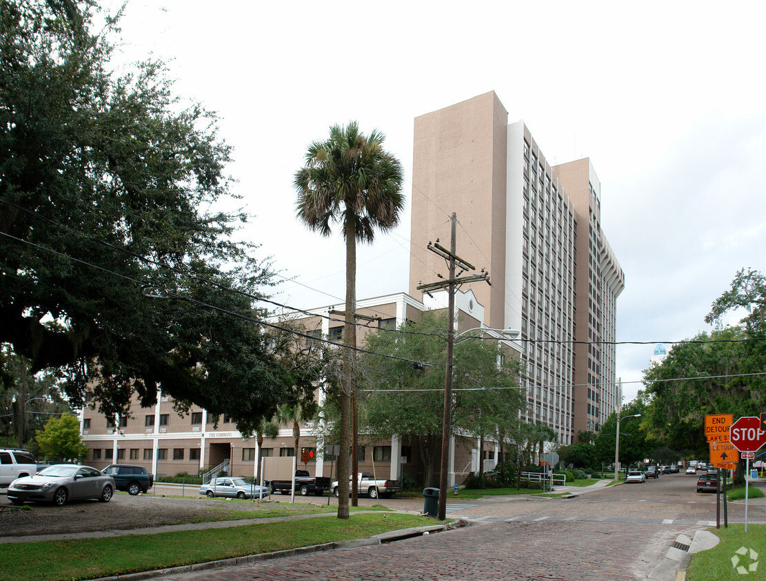 Building Photo - Orlando Lutheran Towers