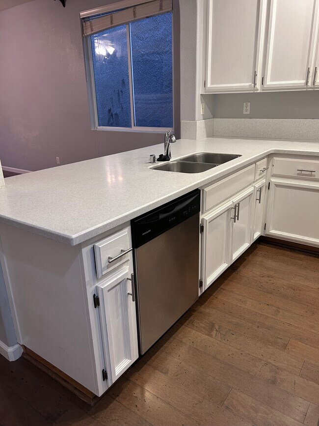 Foto del edificio - 3126 Tolliver St