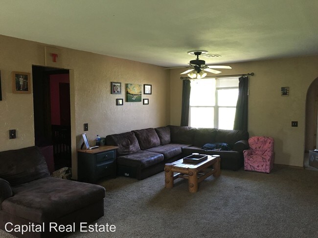 Building Photo - 19150 Pecan Creek Dr