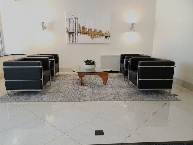Foto del edificio - 7100 Boulevard E