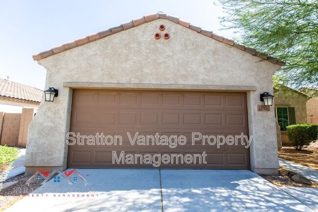 Building Photo - 17507 W Fetlock Trail