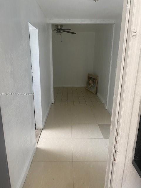 Foto del edificio - 1530 NE 180th St