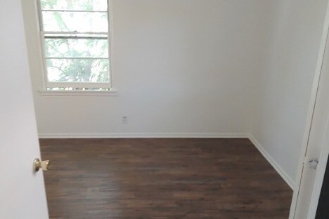 Foto del edificio - 330 N Kenwood St