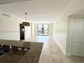 Building Photo - 55 Merrick Wy