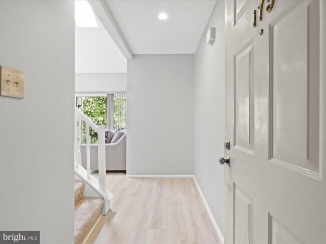 Building Photo - 7737 Inversham Dr
