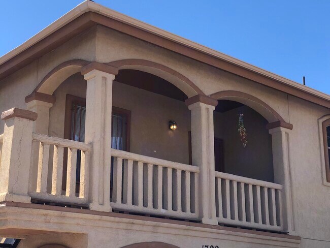 Foto del edificio - 1722 E Rio Grande Ave