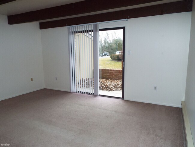 Building Photo - 1 br, 1 bath  - Willow Ridge