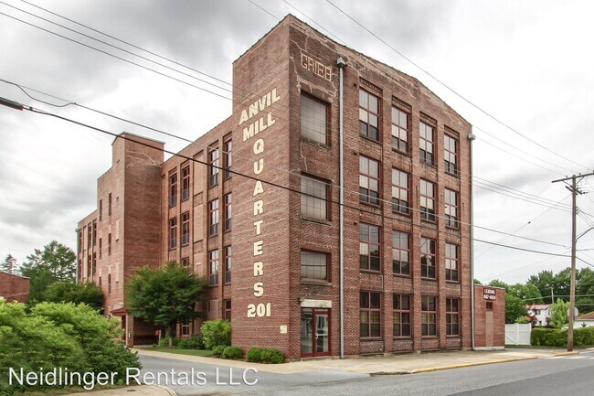 201 S Lancaster St Annville Pa 17003 Apartment For Rent In Annville Pa Apartments Com