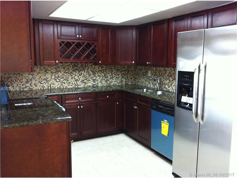Foto principal - 13508 NE 24th Pl